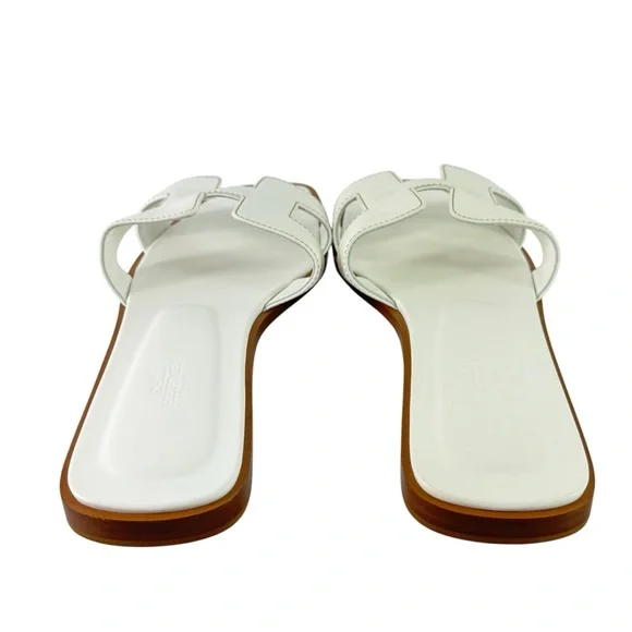 HERMES Oran White Leather H Women's Sandals Made in Italy Marked as 39 - 9US - Picture 11 of 12
